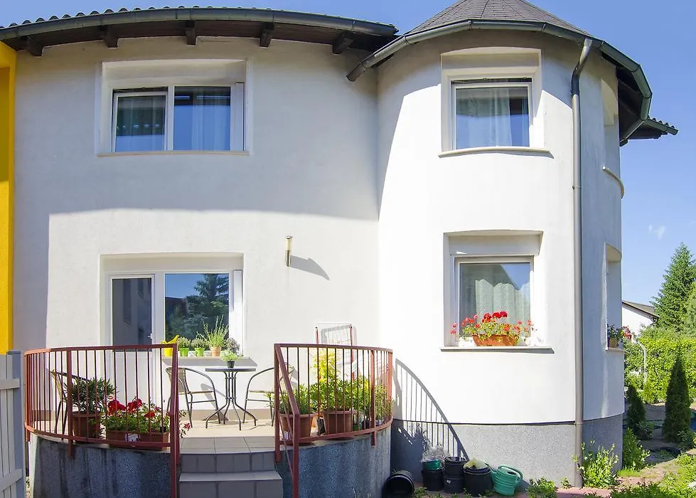 Aura Guesthouse Ljubljana-1
